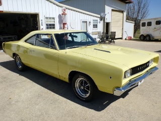 Right front 1968 Dodge Super Bee