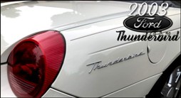 Close up of rear 2003 Ford Thunderbird fender