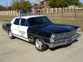 Right front 1967 Ford Galaxie 500 Police Car