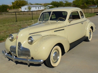 Left front 1939 Buick Special 8 Business Coupe