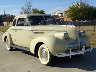 Right front 1939 Buick Eight Business Coupe