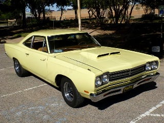 Right front 1969 Plymouth Road Runner