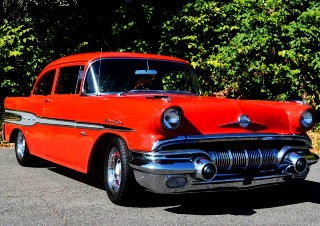 right front 1957 Pontiac Chieftain